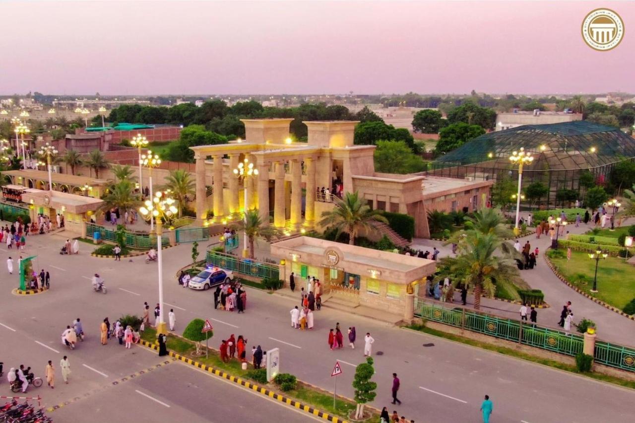 Premier Heights Jhelum Hotel Exterior foto